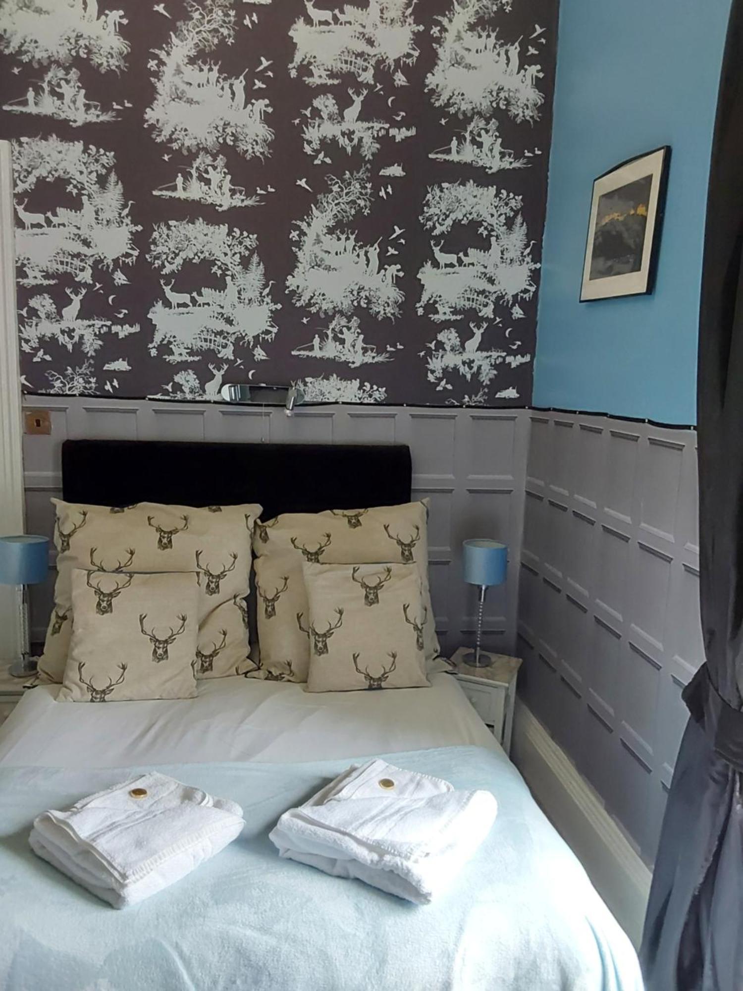 East Claremont Guest House エディンバラ エクステリア 写真